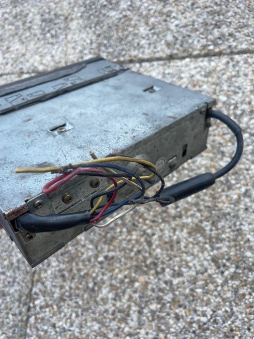 Vendo autorádio antigo