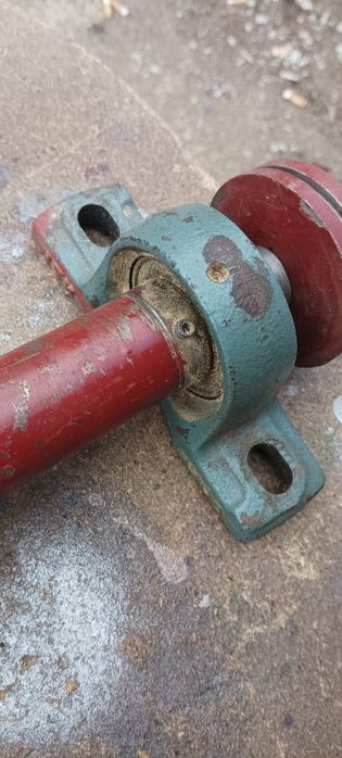 Sprzedam wałek do krajzegi lub szlifierki talerzowej