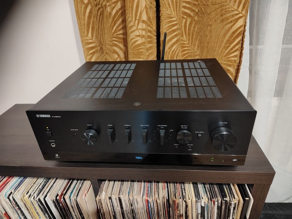 Yamaha RN 800a super stan