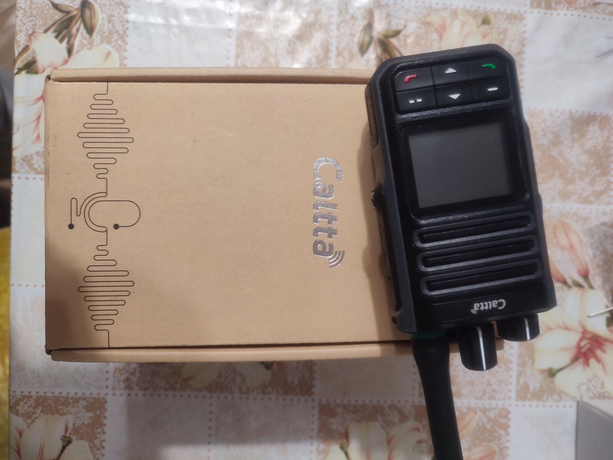 Рація Caltta PH660 UHF в ідеалі