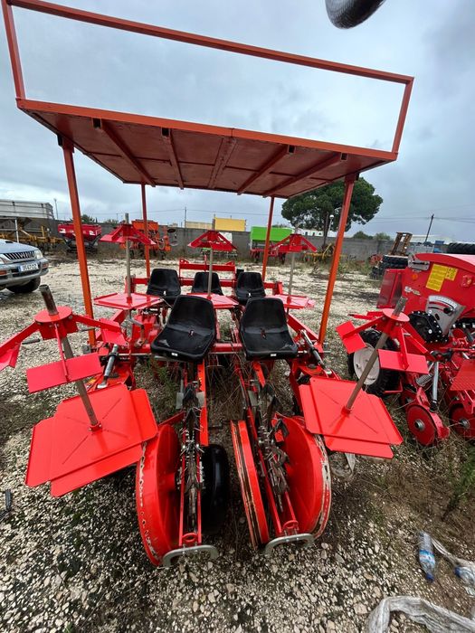 Máquina plantar cebolas