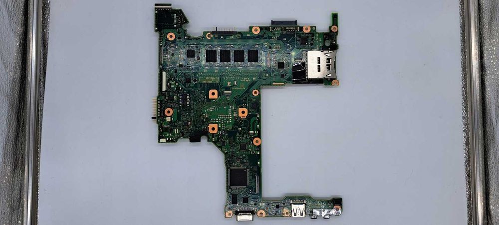 Материнская плата Fujitsu LifeBook T725 i5-5200U + 4gb