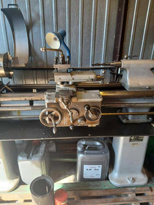 Tokarka uniwersalna BME 350