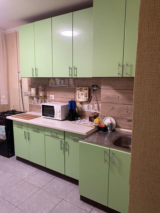 Комната с балконом, метро Минская.