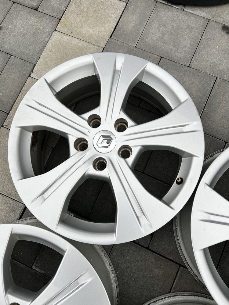 Felgi Aluminiowe 17'' 5x114.3 TOYOTA RENAULT ORYGINAŁ