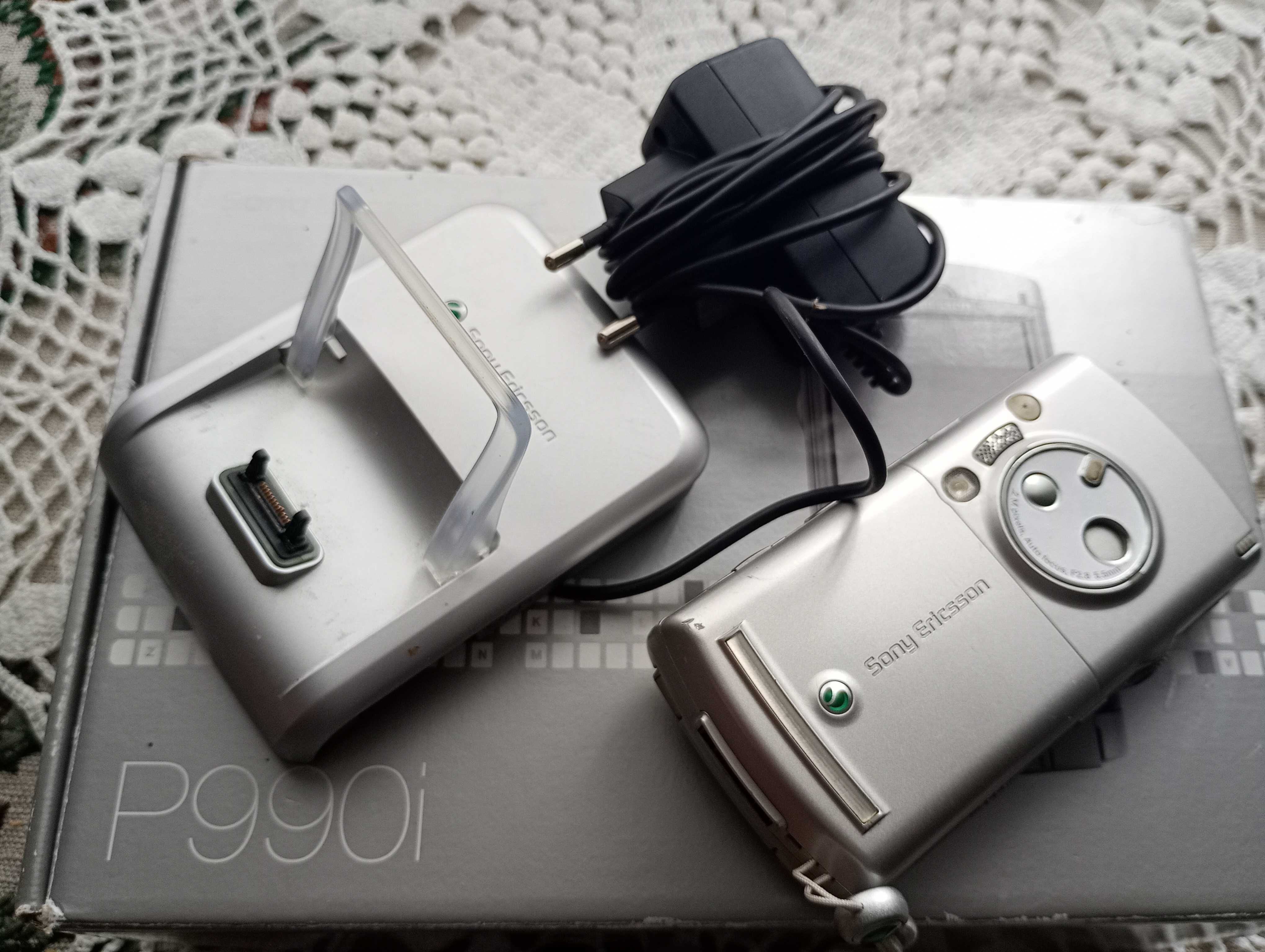 Sony Ericsson p 990 i