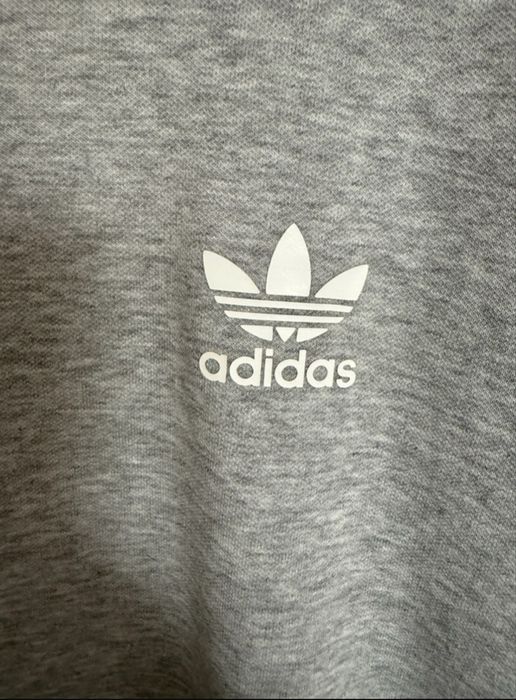 Szara bluza adidas