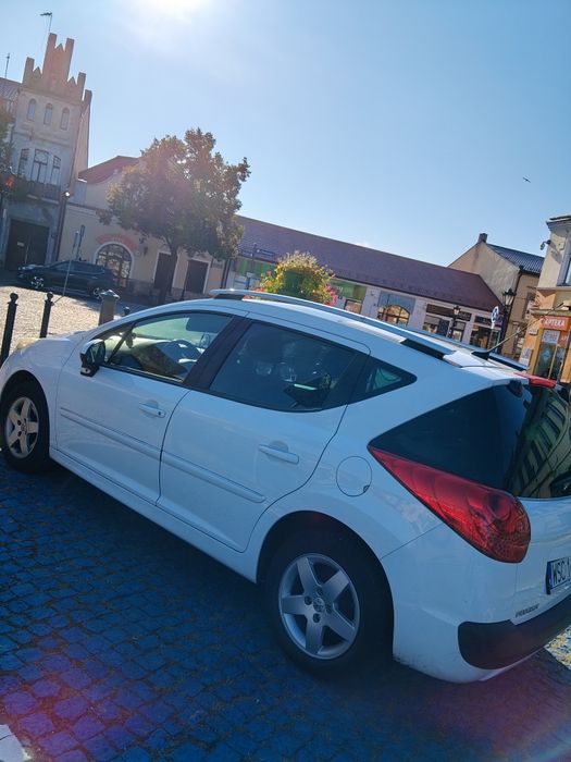 Ekonomiczny peugeot