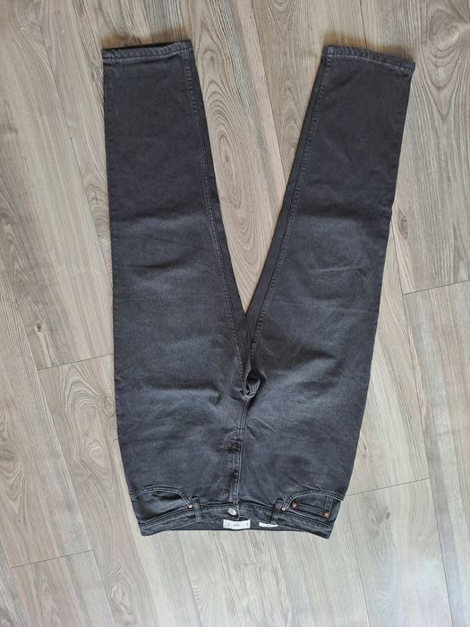 Spodnie czarne jeansowe rozmiar 44