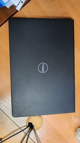 Laptop Dell Vostro 15 model 45173 I3-6006U Ram 8Gb