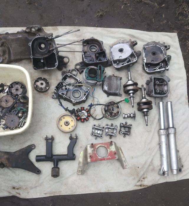 Запчастини двігателя 139 qmb