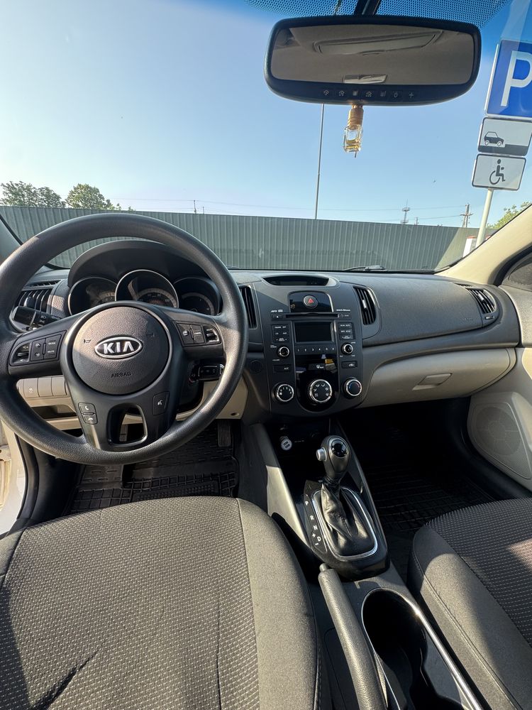 Kia forte 2012 автомат