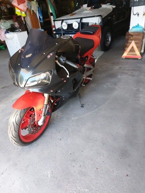 Yamaha r1 1998 bom estado