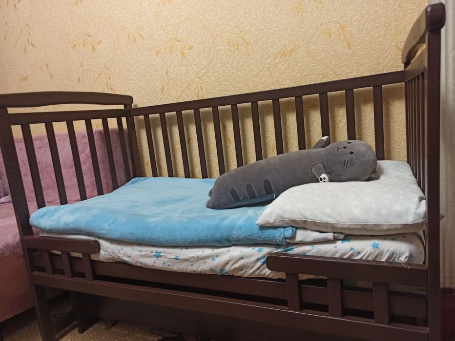 Колиска/ліжечко для дитини від 0 до 5 років