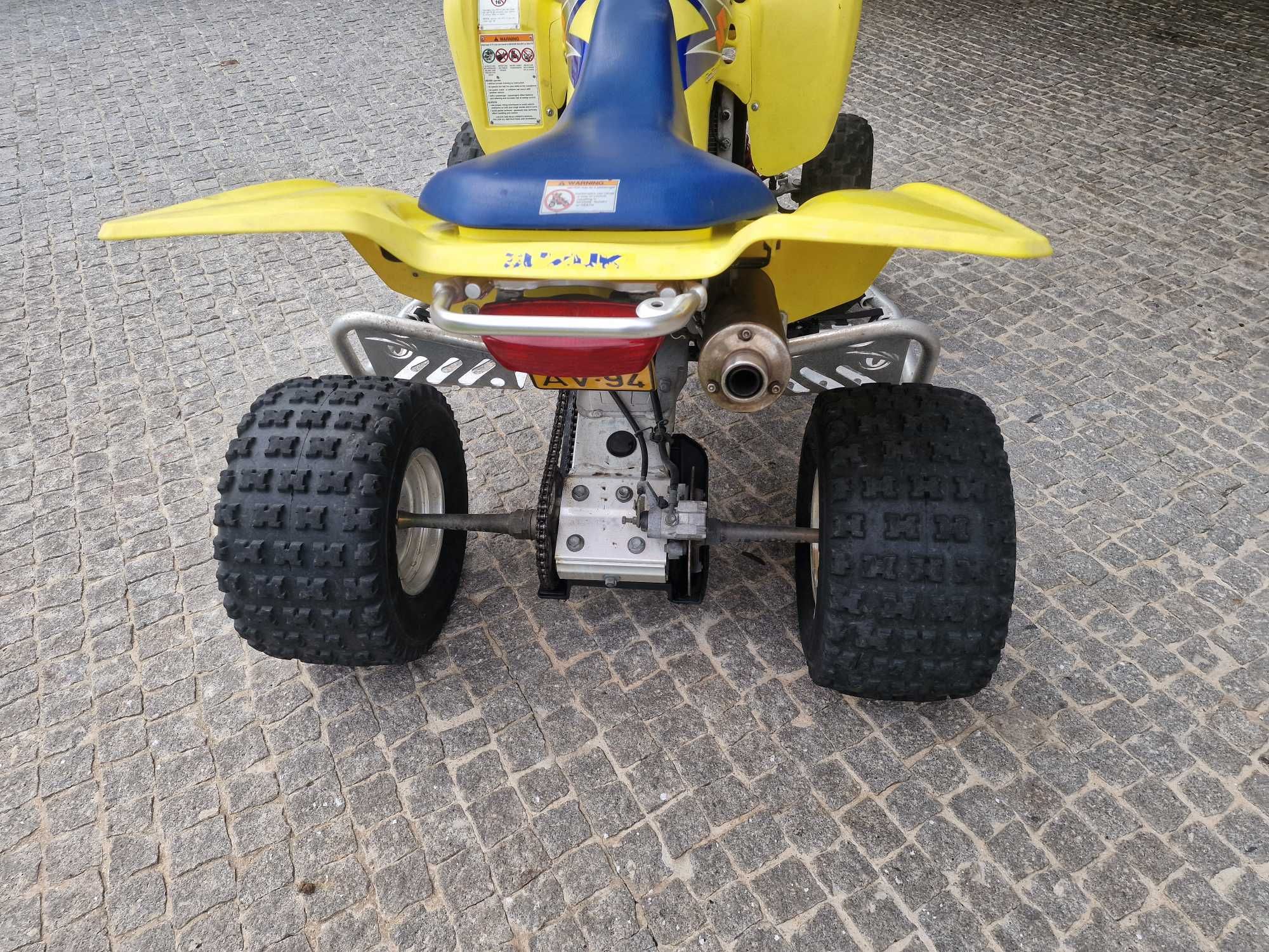 Excelente  Moto4 ltz400