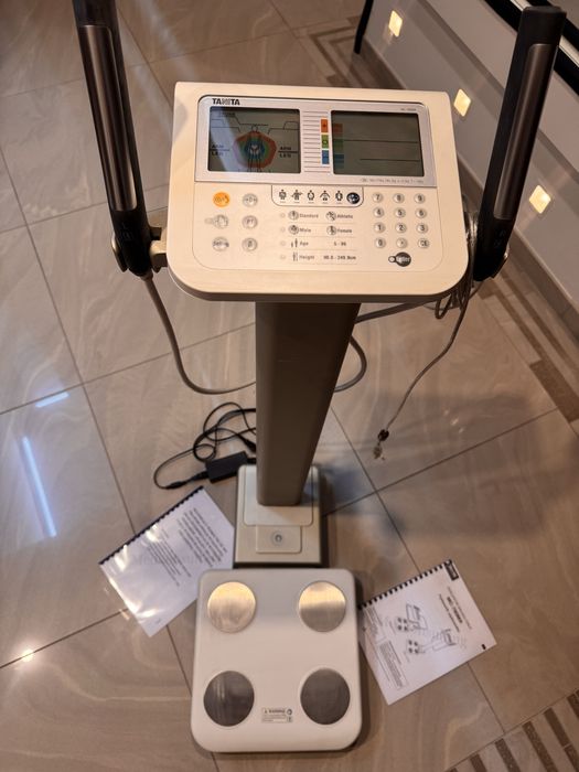 Analizator składu ciała Tanita MC-780MA