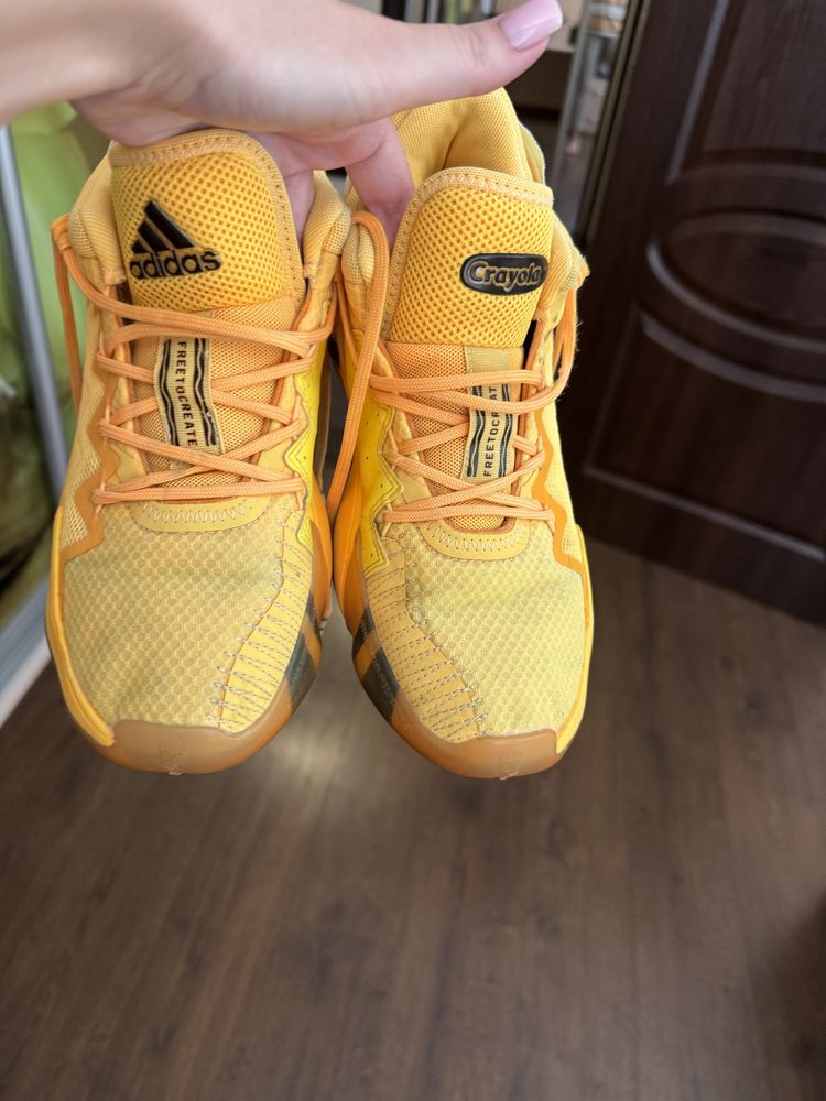 Кросввки adidas Crayola 38 розмір