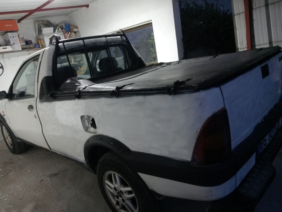 Carrinha Fiat Strada