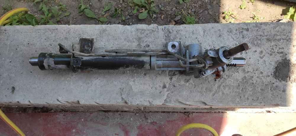 Рулевая рейка Рено лагуна 2