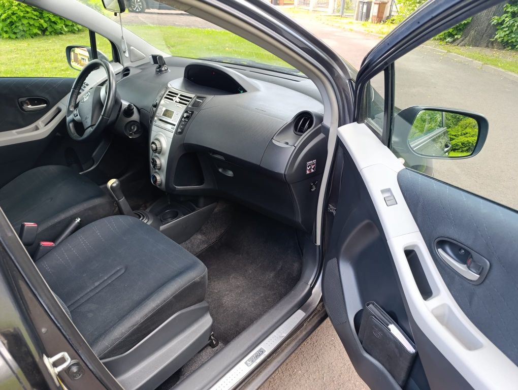 Toyota Yaris#1.3#87KM#2008#Klima#Alu#Pdc#5Drzwi#BezWkładu#Serwis#Ładna