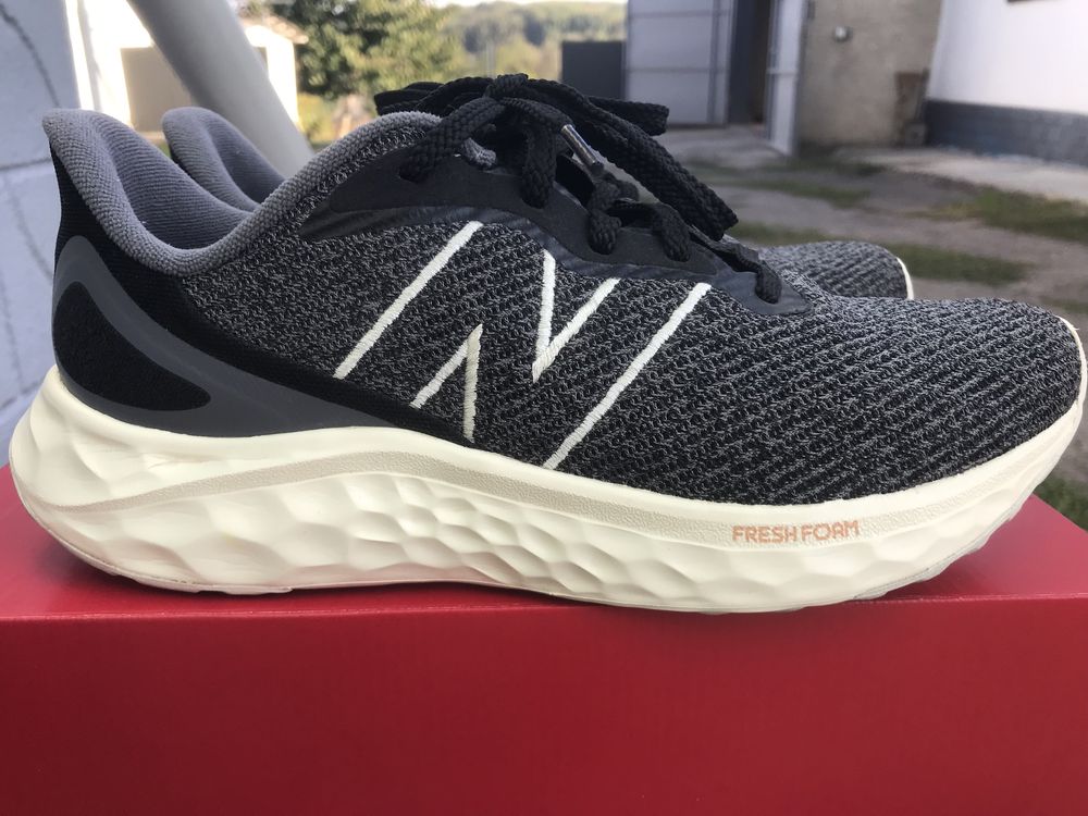Кроссовки New balance , Оригінал куплені MEGASPORT