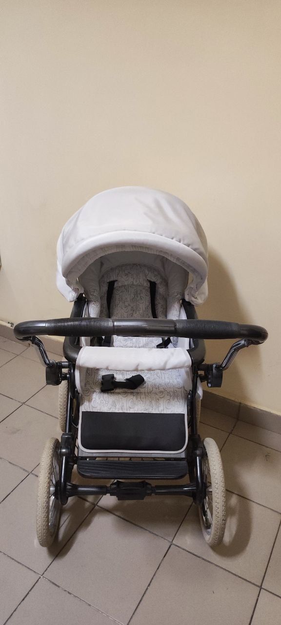 Коляска Roan Marita 2в1
