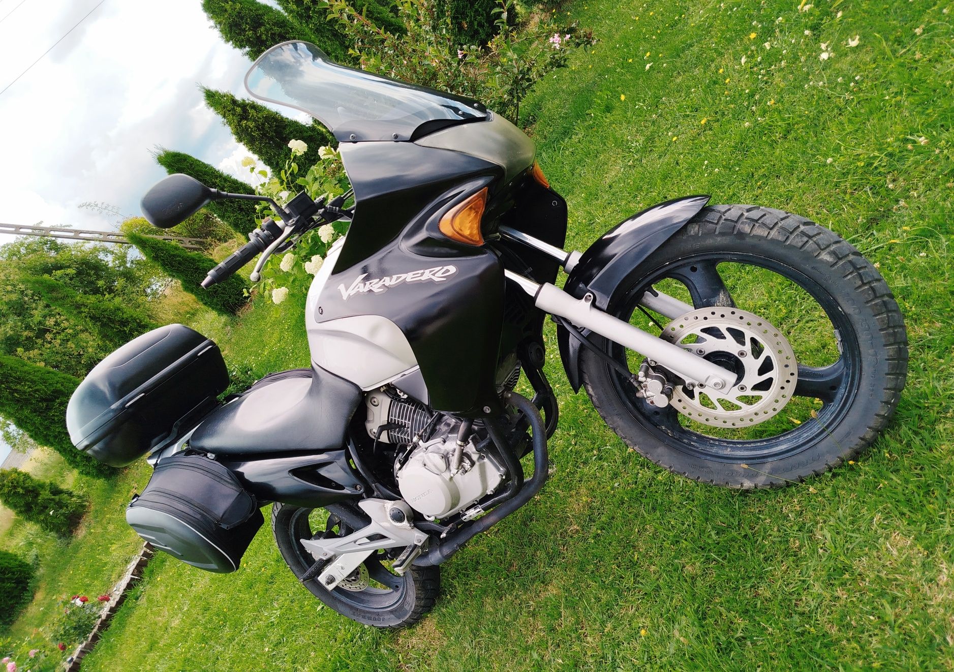 Honda Varadero XL 125 kat B