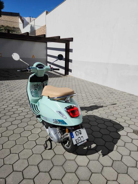 Vespa Batik – Série Limitada | Como Nova!