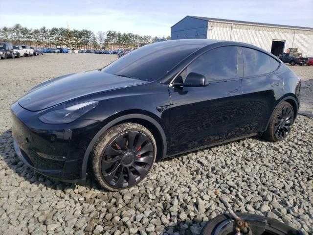 Tesla Model Y 2022 +