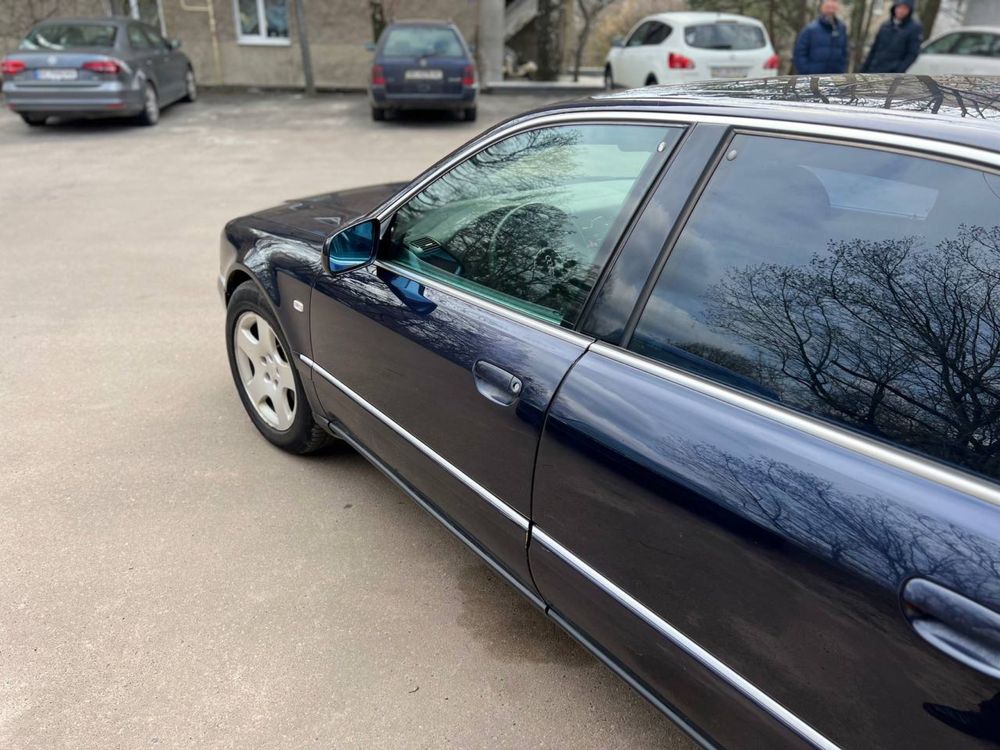 Audi A8 2,5 дизель 2001р quattro