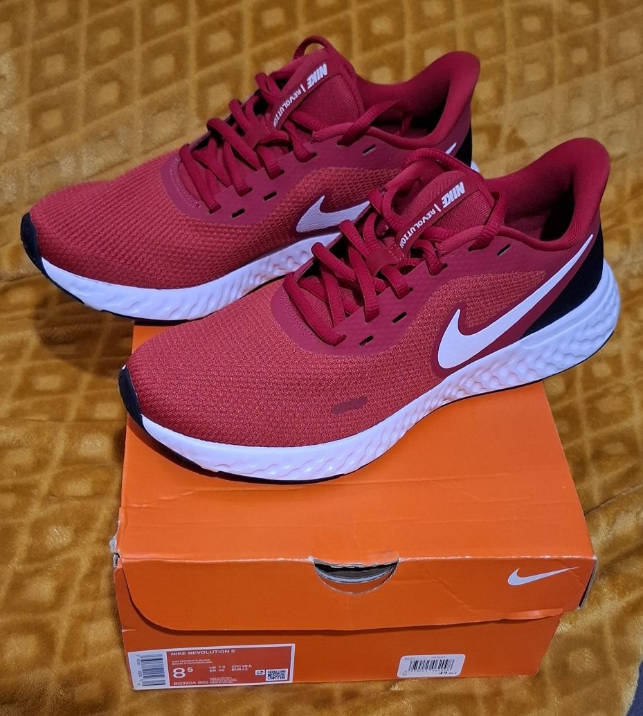 Sapatilhas Nike Revolution 5