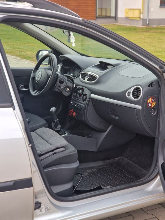 Renault Clio 2009 1.2 salon pl