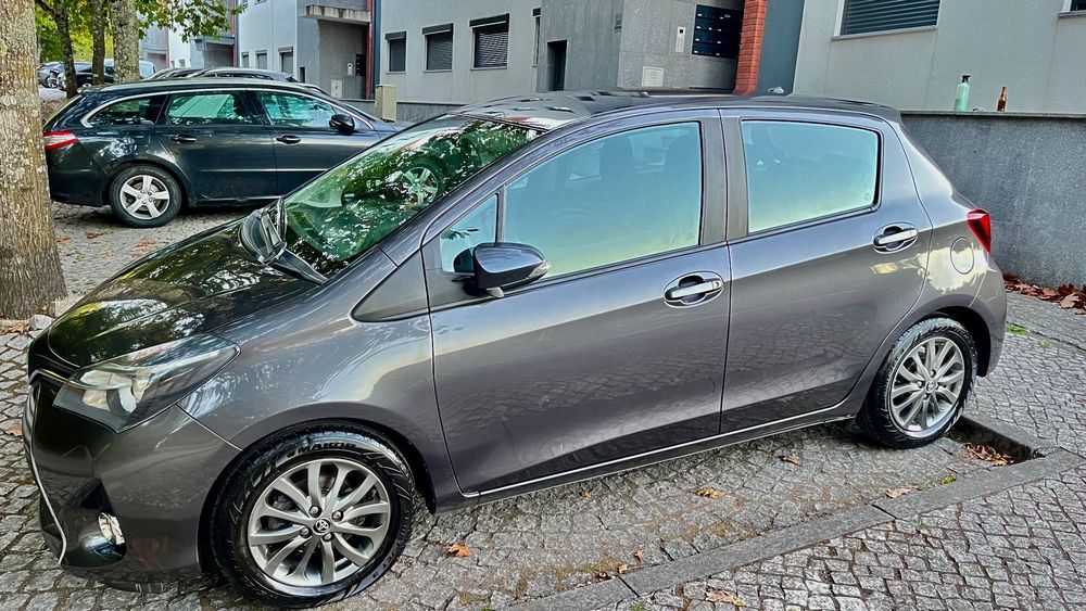 Toyota Yaris 1.0 VVT-i Comfort +PS Style +P.Techno