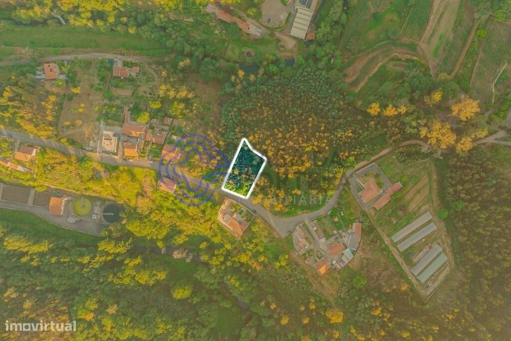 Terreno de 887 m2 em Lever, Vila Nova de Gaia, Viva com espaço, nature
