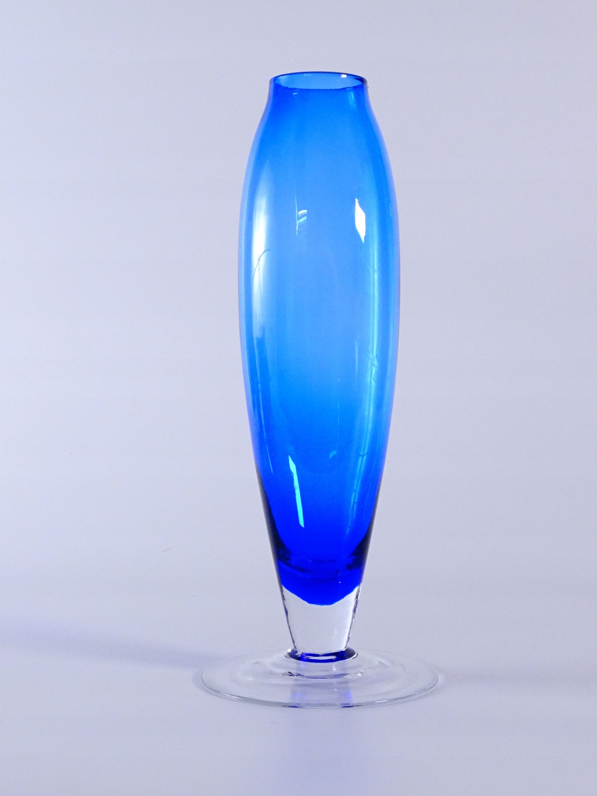 lata 60/70 szklany dmuchany kobaltowy wazon