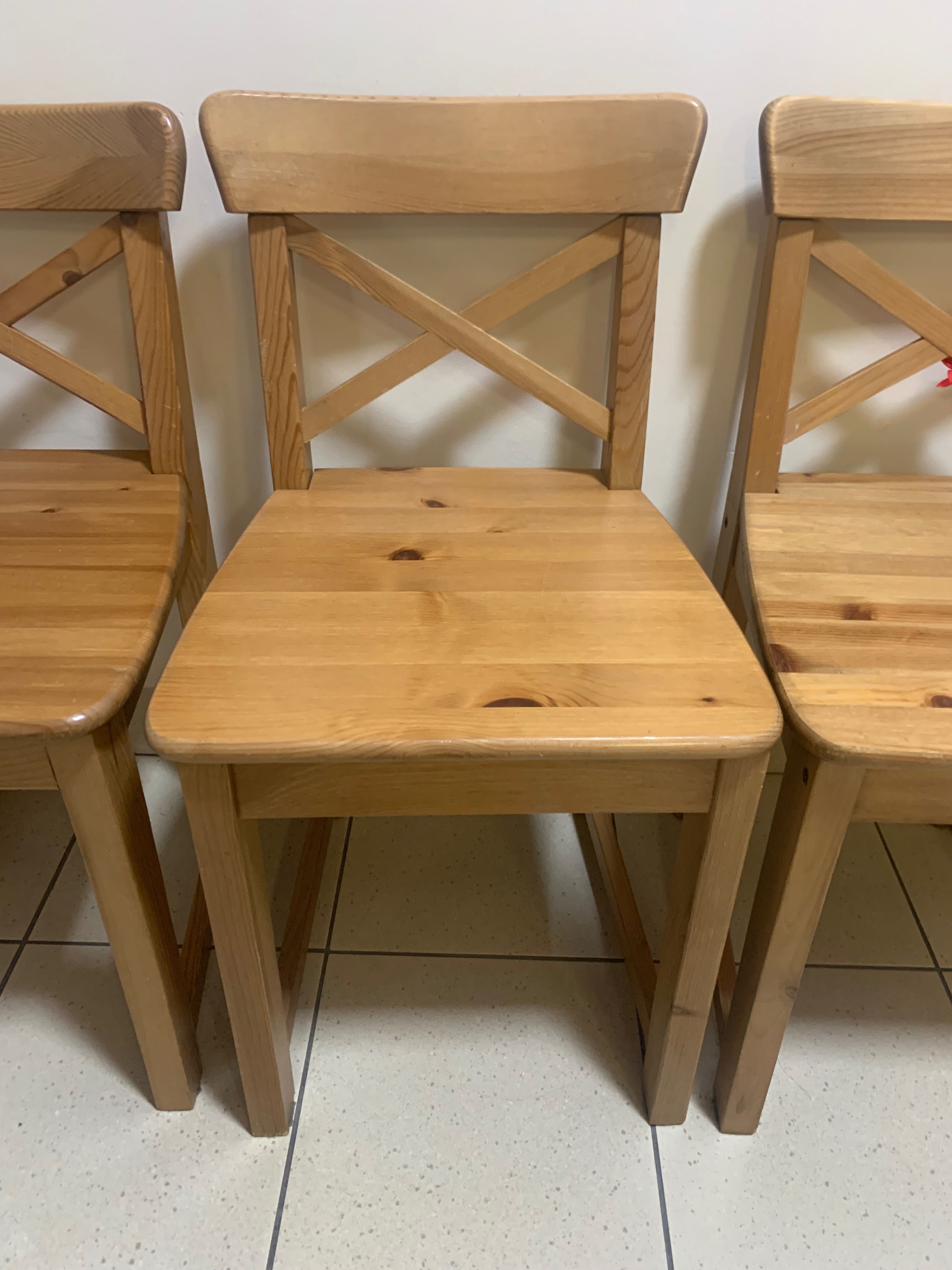 Ikea INGOLF
Stołek/ krzesło z oparciem