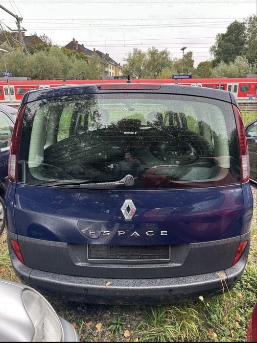 Renault espace Дизельный 7 местный на временной Регистрации!