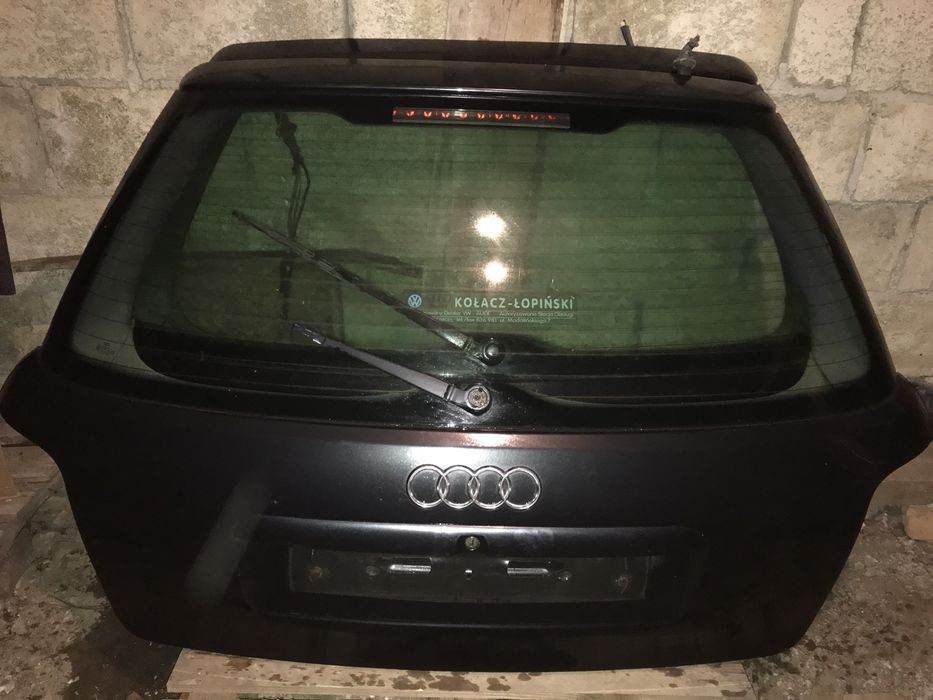 Кришка багажника скло Ауді А4В5