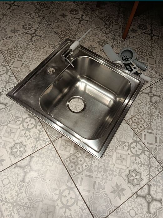 Ікеа для кухні, нержавійки, в гарному стані