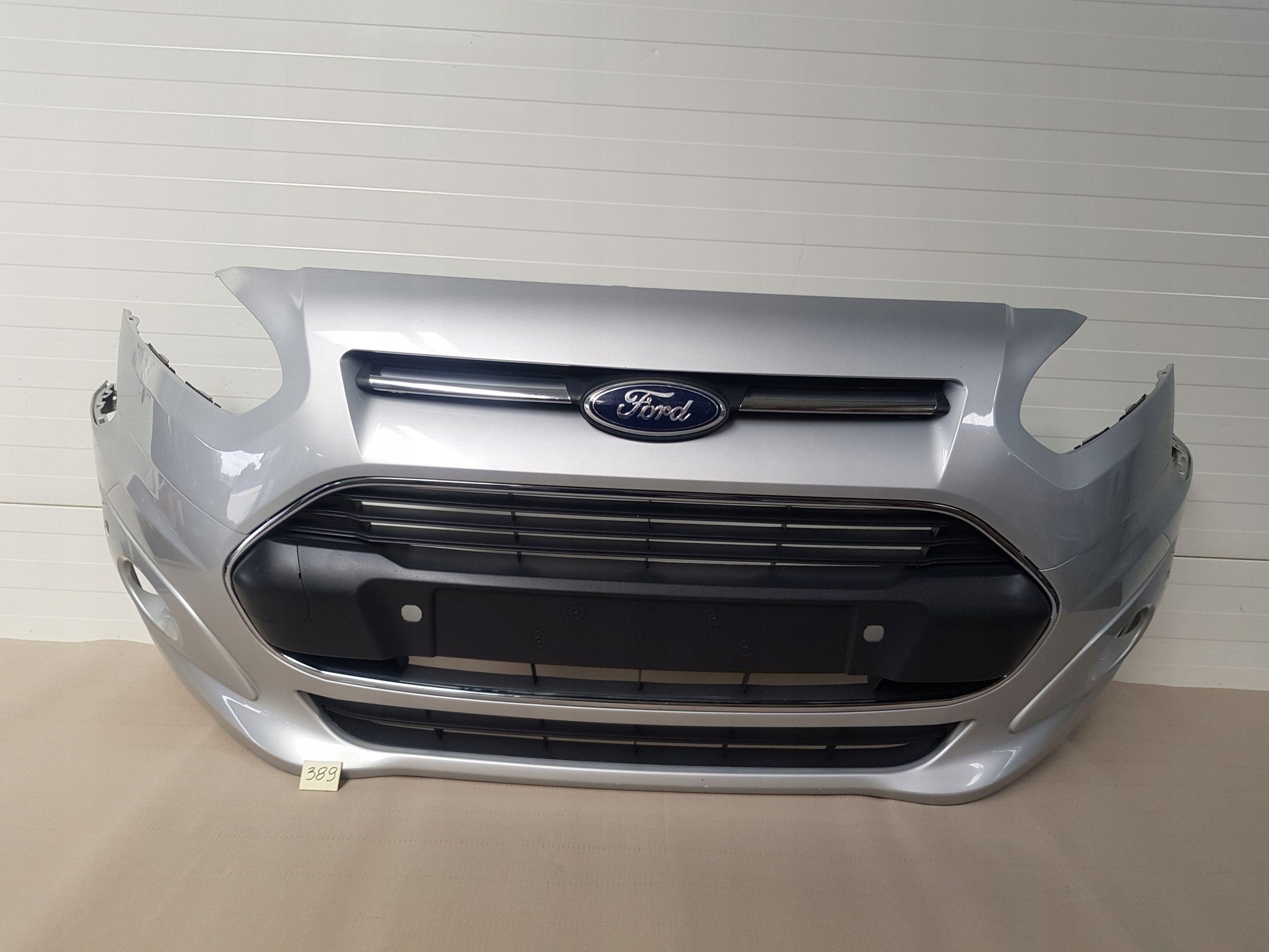 Zderzak Przedni Ford Transit Connect