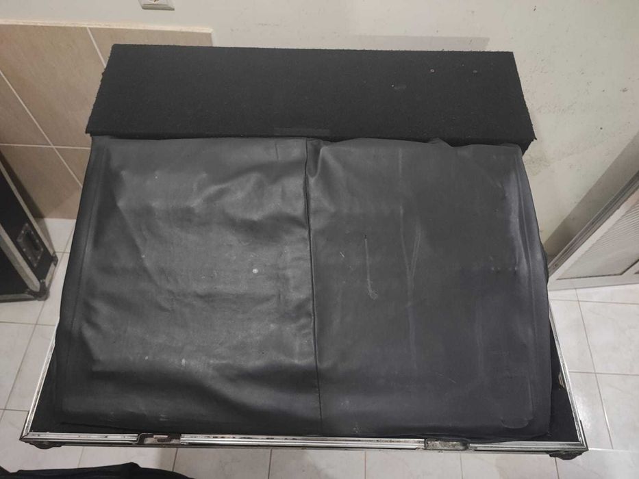 Mesa de mistura Behringer X32 C/Case