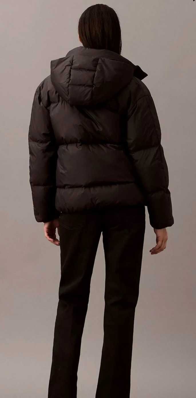 Теплая куртка пуховик Calvin Klein