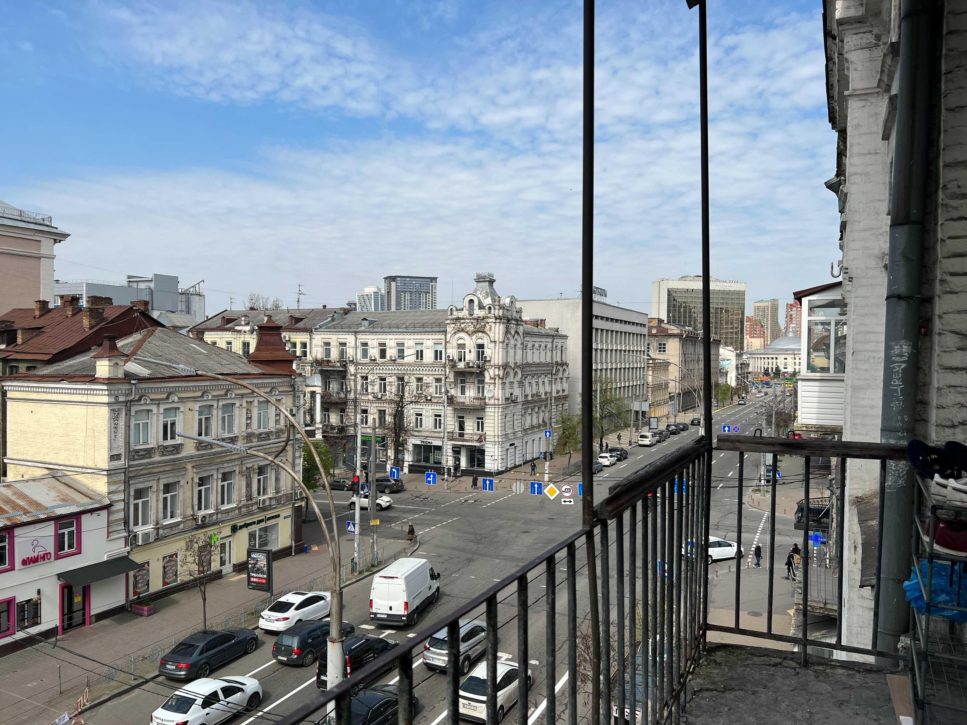 VIP hostel in the center of Kyiv / Молодіжний хостел в центрі Києва !