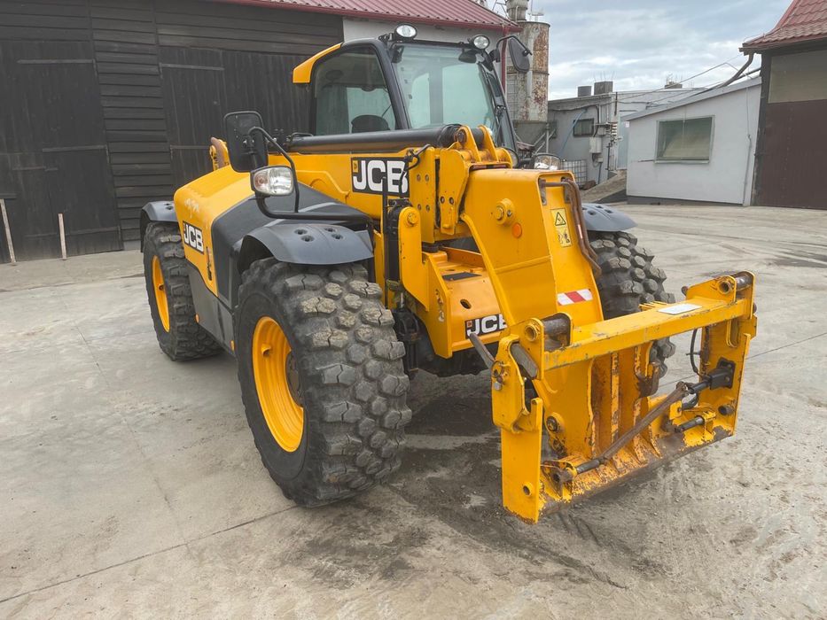 Ładowarka teleskopowa JCB 535-95