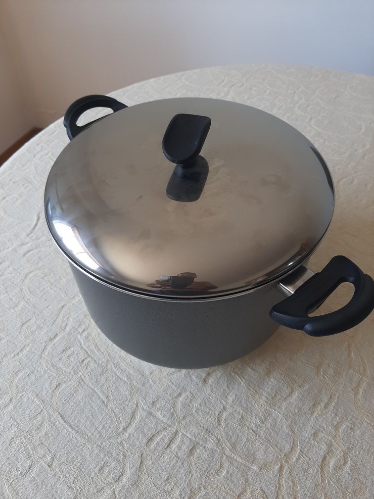 panela grande celar 24