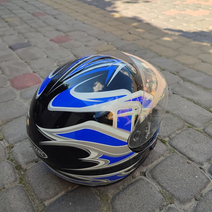 Мото шлем мустанг