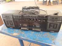 Radiomagnetofon elta
