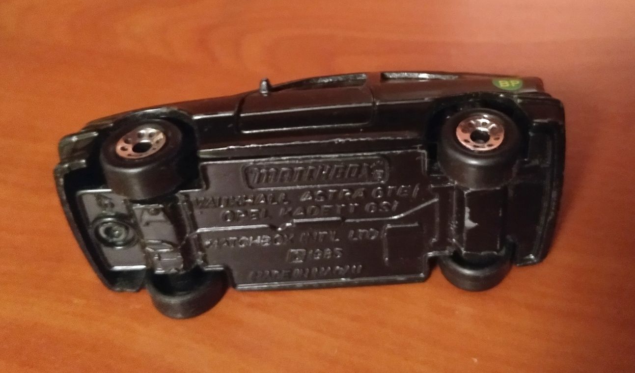 Miniatura vintage - Opel Kadett GSI - Matchbox