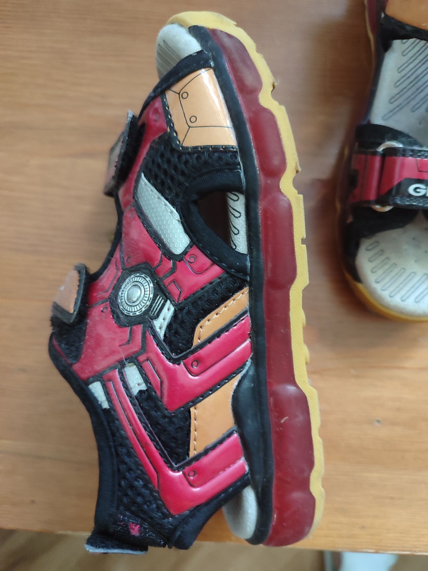 Sandały Geox rozmiar 30