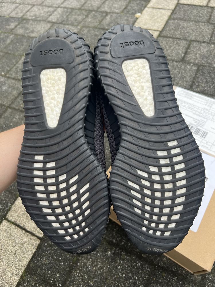 Adidas Yeezy Boost 350 V2 Black Static Non Reflective czarne 46